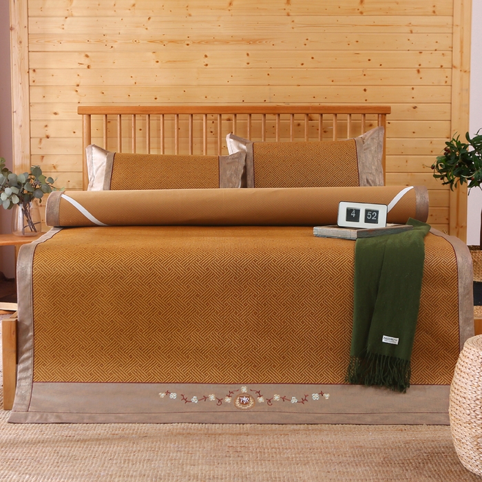 91家纺网 家纺一手货源 找家纺 小牛席业 2026新款刺绣古藤席【常规款】藤席凉席冰藤席冰丝席乳胶席 夏日摩卡