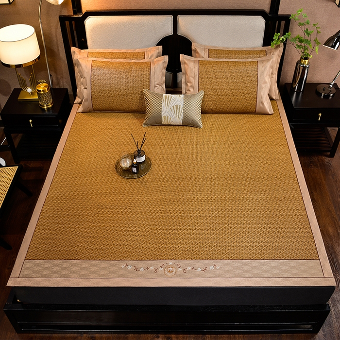 91家纺网 家纺一手货源 找家纺 小牛席业 2026新款刺绣古藤席【常规款】藤席凉席冰藤席冰丝席乳胶席 黄古藤席