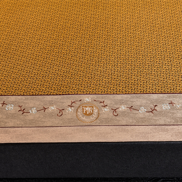 91家纺网 家纺一手货源 找家纺 小牛席业 2026新款刺绣古藤席【常规款】藤席凉席冰藤席冰丝席乳胶席 黄古藤席