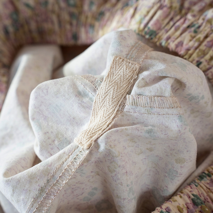 91家纺网 家纺一手货源 找家纺 洛兰沙家居馆 2026春季新品甜美森系纯棉碎花宽松睡衣长袖蕾丝花边拼接款家居服 粉色花园