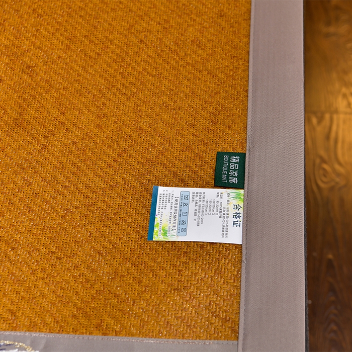 91家纺网 家纺一手货源 找家纺 小牛席业 2026新款丛林小鹿绣花清凉-双面席系列 丛林小鹿-绣花清凉席（红棕）