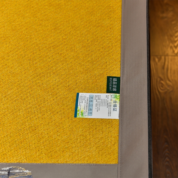 91家纺网 家纺一手货源 找家纺 小牛席业 2026新款丛林小鹿绣花清凉-双面席系列 丛林小鹿-绣花清凉席（黄藤）