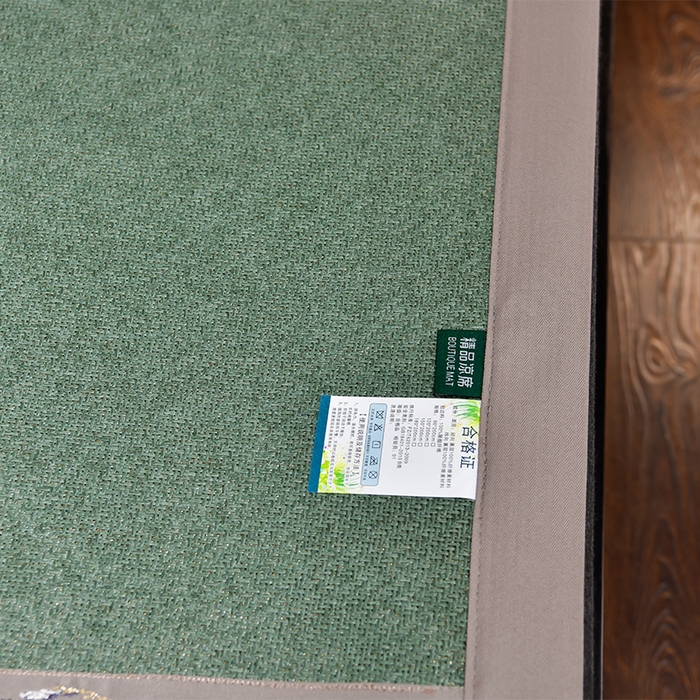 91家纺网 家纺一手货源 找家纺 小牛席业 2026新款丛林小鹿绣花清凉-双面席系列 丛林小鹿-绣花清凉席（墨绿）
