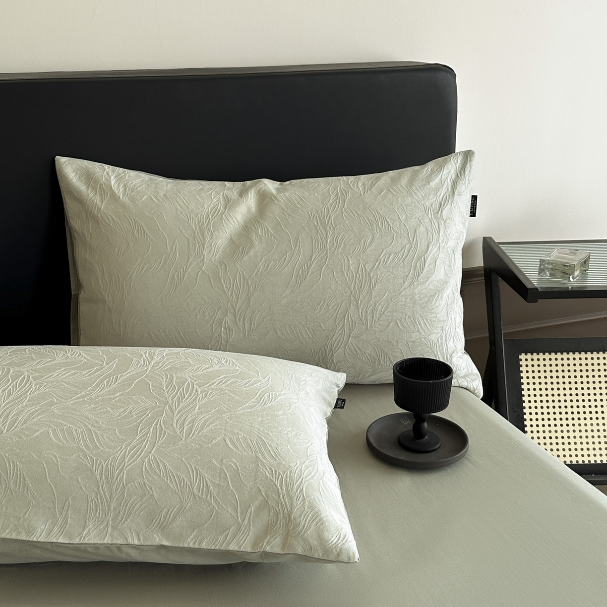 91家纺网 家纺一手货源 找家纺 宜代光年 2026年新款全棉纯棉厚织提花四件套系列（第一批花型） 柠初-浅绿