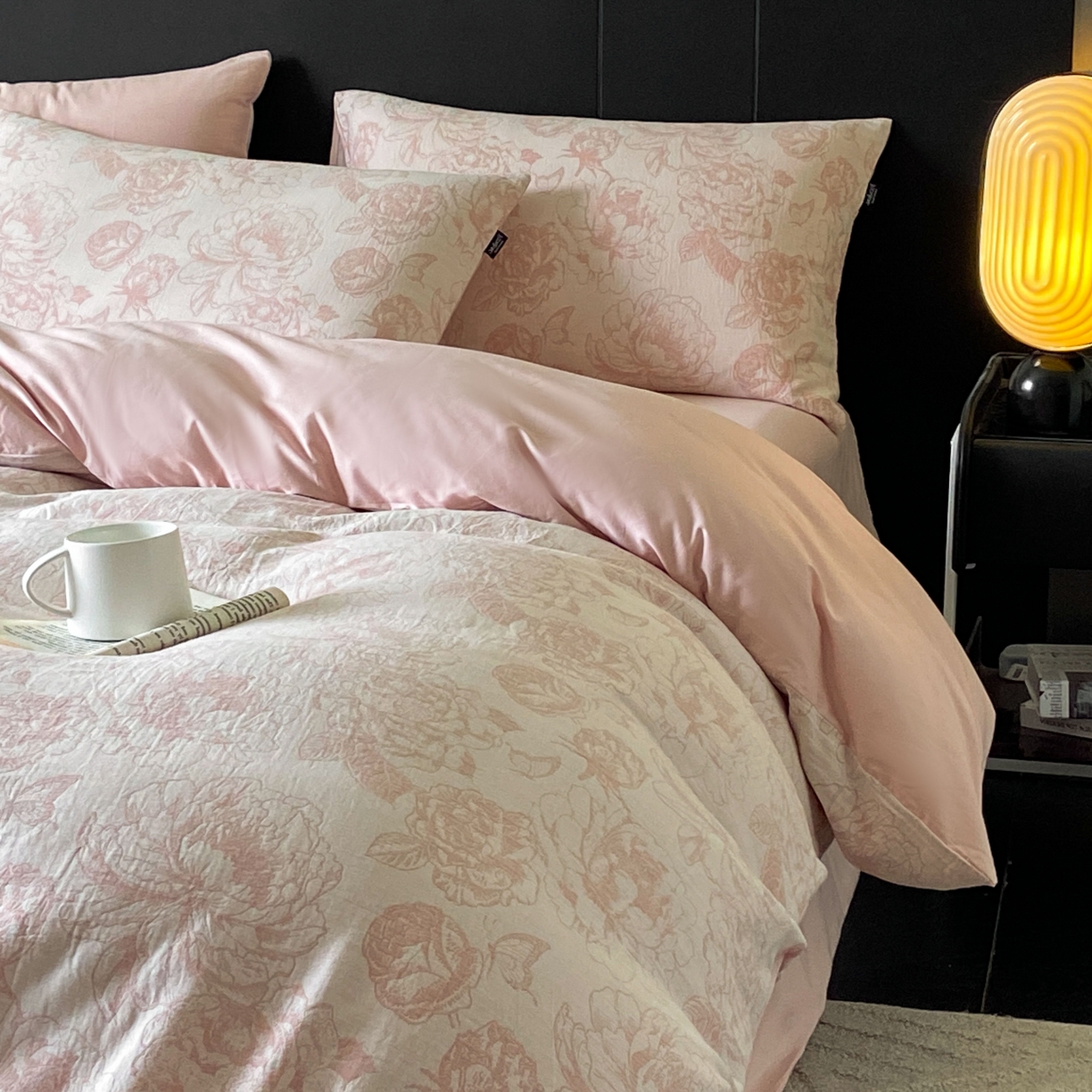 91家纺网 家纺一手货源 找家纺 宜代光年 2026新款60S水洗棉全棉纯棉三层纱色织提花单被套被套单件 牡丹-粉