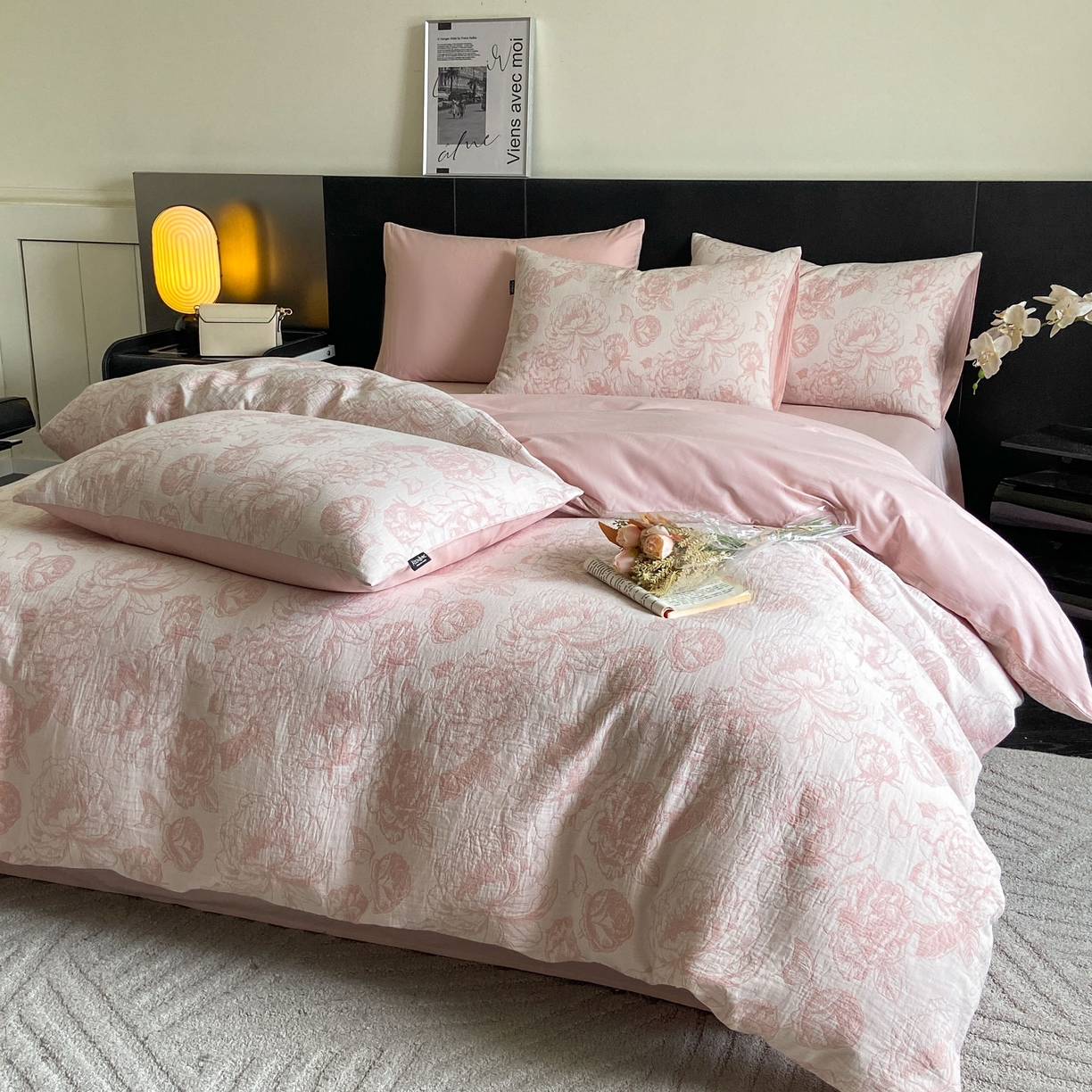 91家纺网 家纺一手货源 找家纺 宜代光年 2026新款60S水洗棉全棉纯棉三层纱色织提花单被套被套单件 牡丹-粉