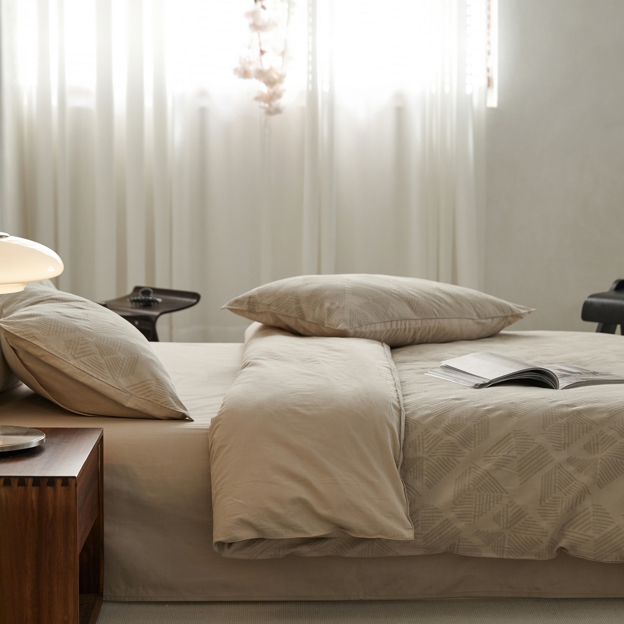 91家纺网 家纺一手货源 找家纺 宜代光年 2026新款60S水洗棉全棉纯棉三层纱色织提花单被套被套单件 卡曼