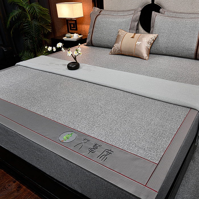 91家纺网 家纺一手货源 找家纺 小牛席业 2026新款加厚款-经典艾草养生席系列 艾草席-灰色