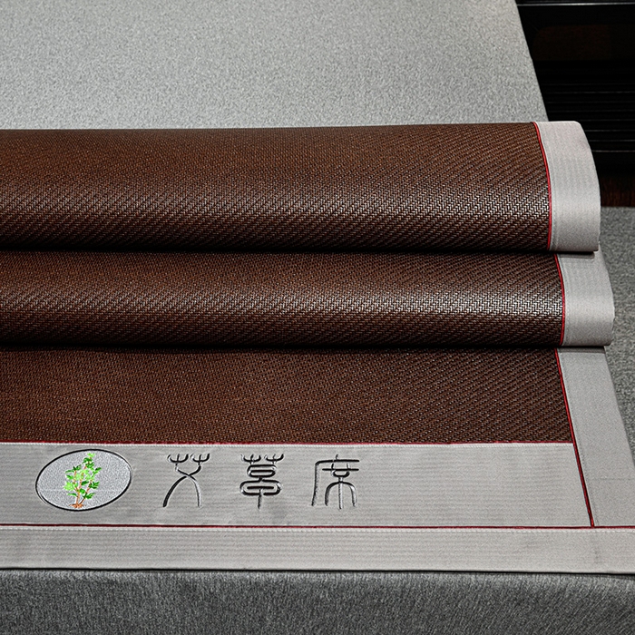 91家纺网 家纺一手货源 找家纺 小牛席业 2026新款加厚款-经典艾草养生席系列 艾草席-黑咖