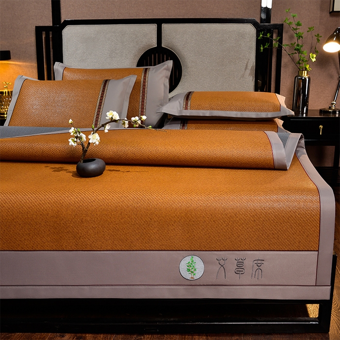 91家纺网 家纺一手货源 找家纺 小牛席业 2026新款加厚款-经典艾草养生席系列 艾草席-红棕（新角度）