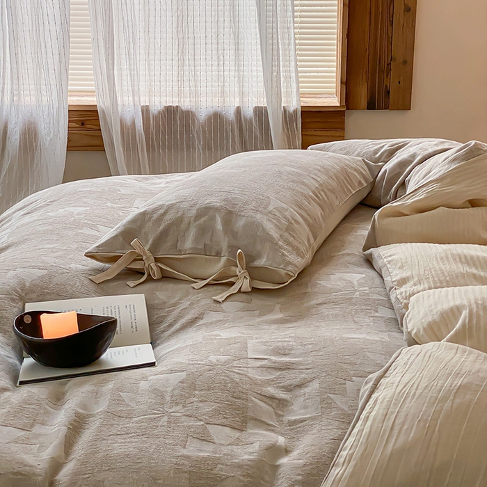 91家纺网 家纺一手货源 找家纺 （总）宜代光年 2026新款棉麻人字纹提花四件套系列