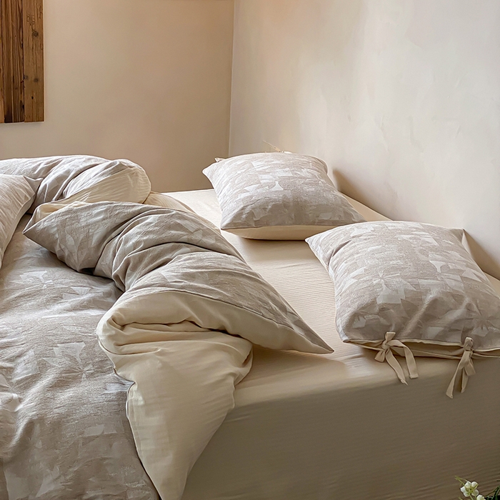 91家纺网 家纺一手货源 找家纺 （总）宜代光年 2026新款棉麻人字纹提花四件套系列