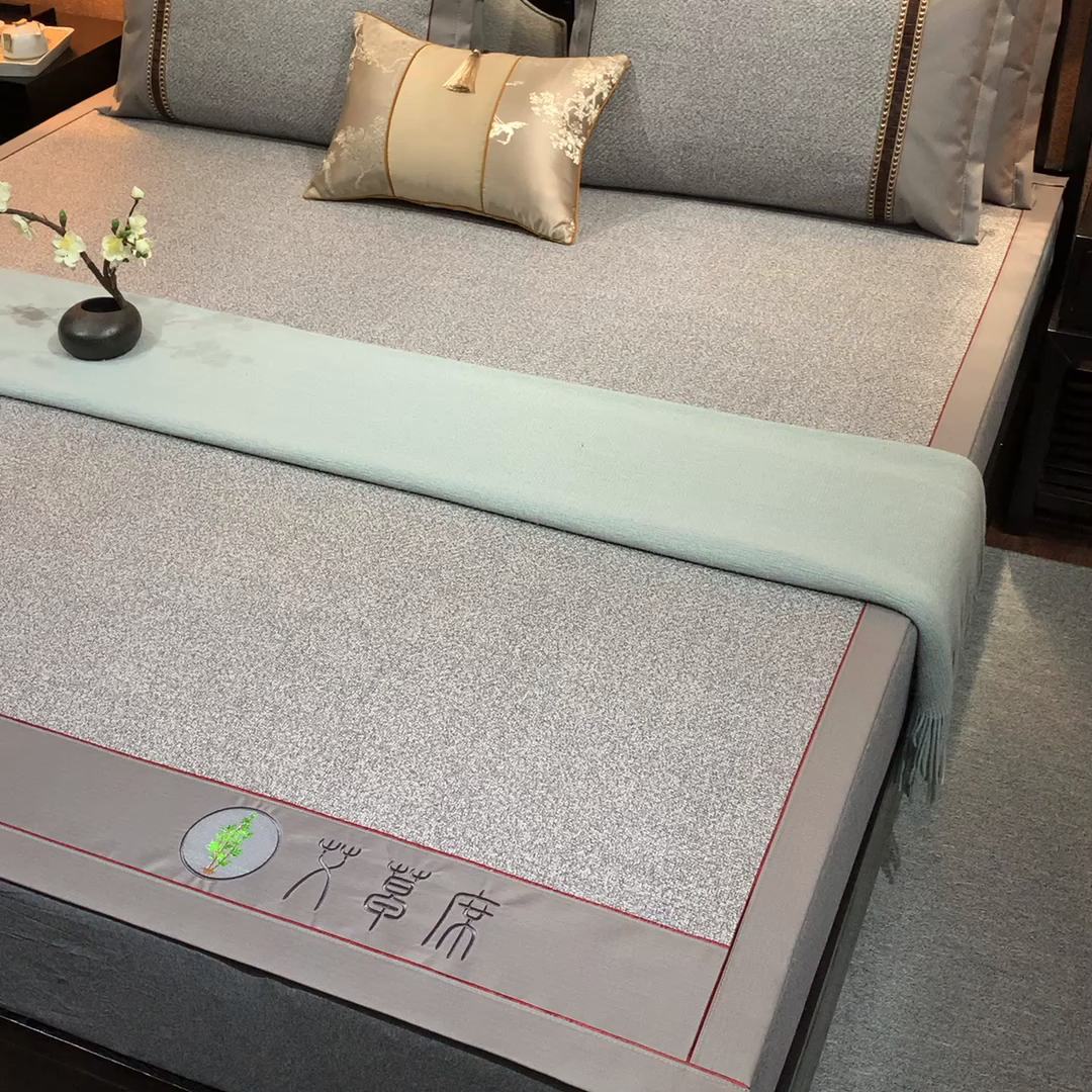 91家纺网 家纺一手货源 找家纺 小牛席业 2026新款加厚款-经典艾草养生席系列 艾草席-灰色