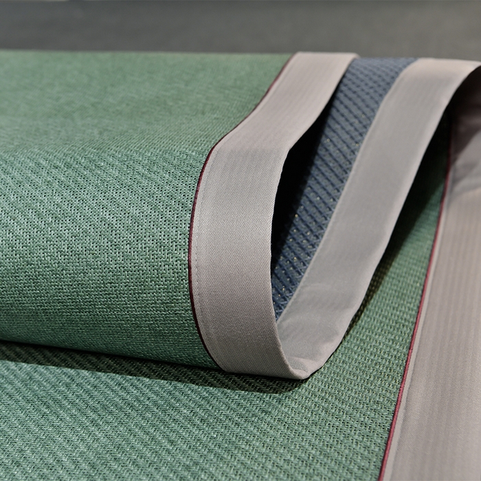 91家纺网 家纺一手货源 找家纺 小牛席业 2026新款加厚款-经典艾草养生席系列 艾草席-墨绿（新角度）