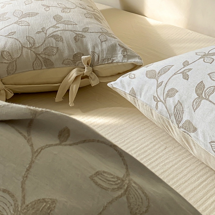 91家纺网 家纺一手货源 找家纺 宜代光年 2026新款棉麻人字纹提花四件套系列 漫影