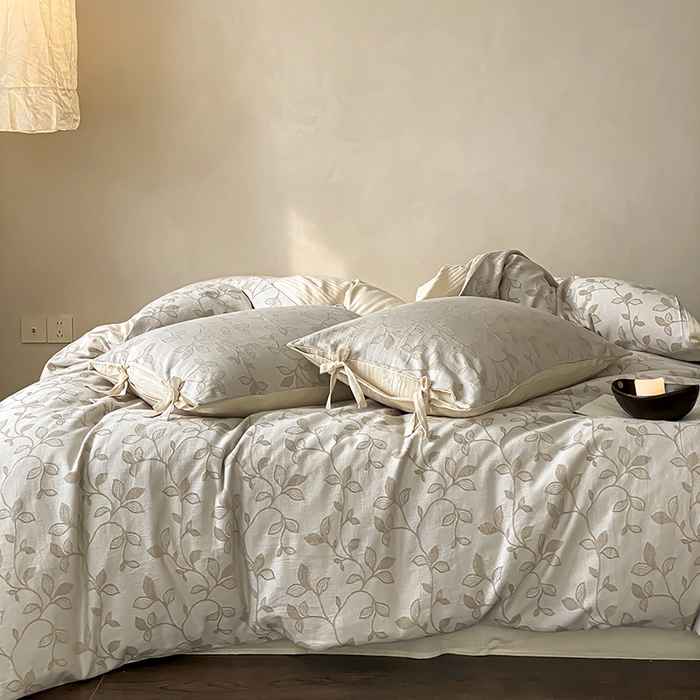 91家纺网 家纺一手货源 找家纺 宜代光年 2026新款棉麻人字纹提花四件套系列 漫影