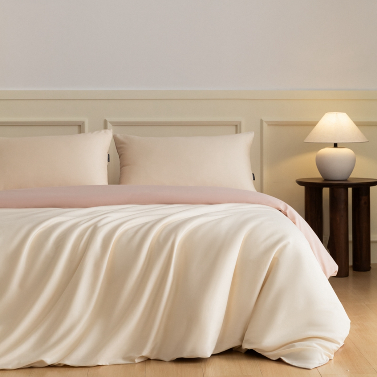 91家纺网 家纺一手货源 找家纺 （总）秀色家纺 2026新款高端100pro新疆长绒棉床上四件套全棉纯棉四季纯色双拼高级感礼品团购四件套-米朵