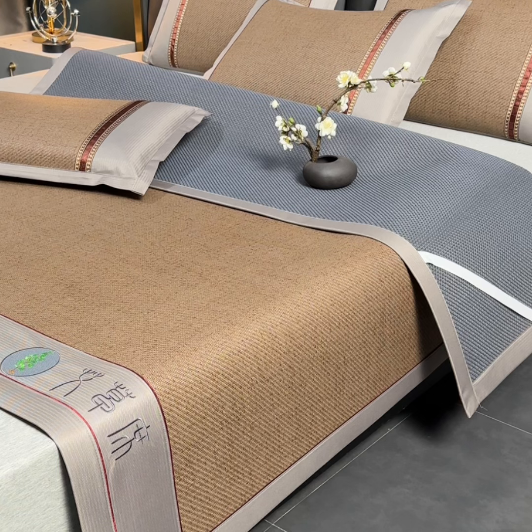 91家纺网 家纺一手货源 找家纺 小牛席业 2026新款加厚款-经典艾草养生席系列 艾草席-浅咖