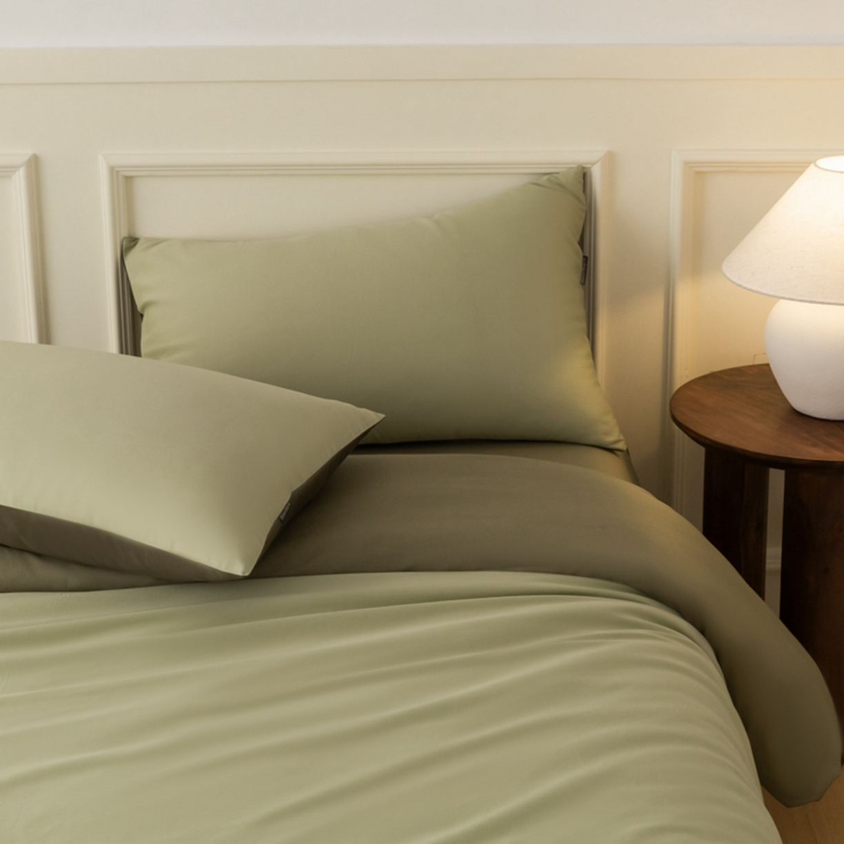 91家纺网 家纺一手货源 找家纺 秀色家纺 2026新款高端100pro新疆长绒棉床上四件套全棉纯棉四季纯色双拼高级感礼品团购四件套-米朵 米朵-春水浅绿+橄榄深绿