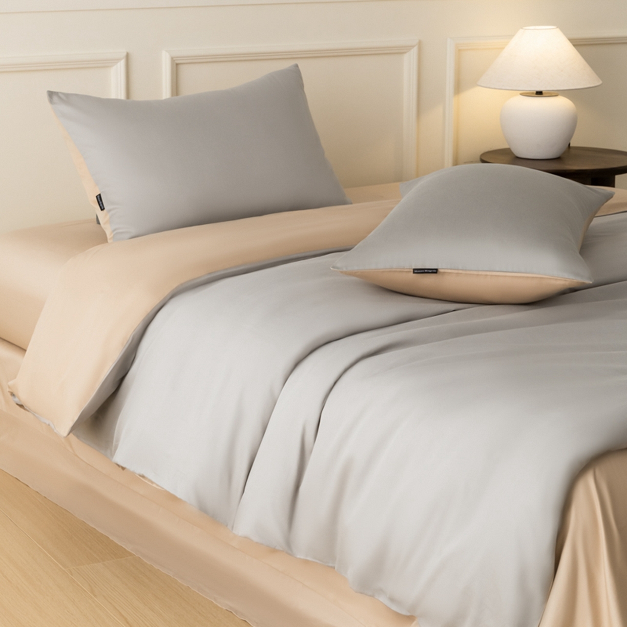 91家纺网 家纺一手货源 找家纺 秀色家纺 2026新款高端100pro新疆长绒棉床上四件套全棉纯棉四季纯色双拼高级感礼品团购四件套-米朵 米朵-可口摩卡