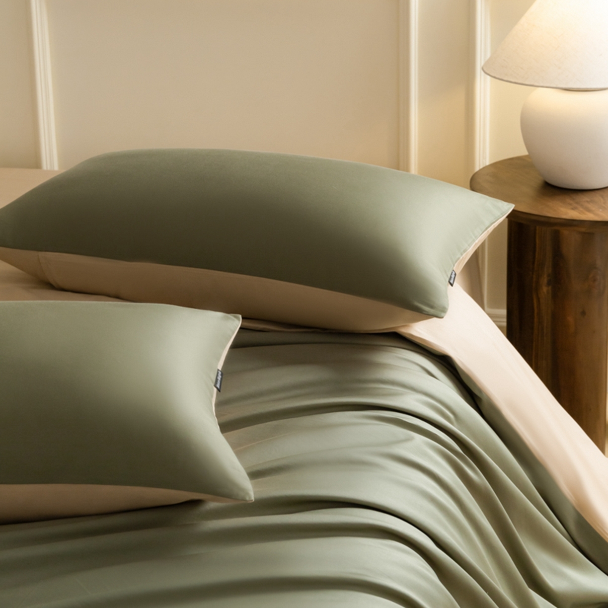 91家纺网 家纺一手货源 找家纺 秀色家纺 2026新款高端100pro新疆长绒棉床上四件套全棉纯棉四季纯色双拼高级感礼品团购四件套-米朵 米朵-琉璃香槟金