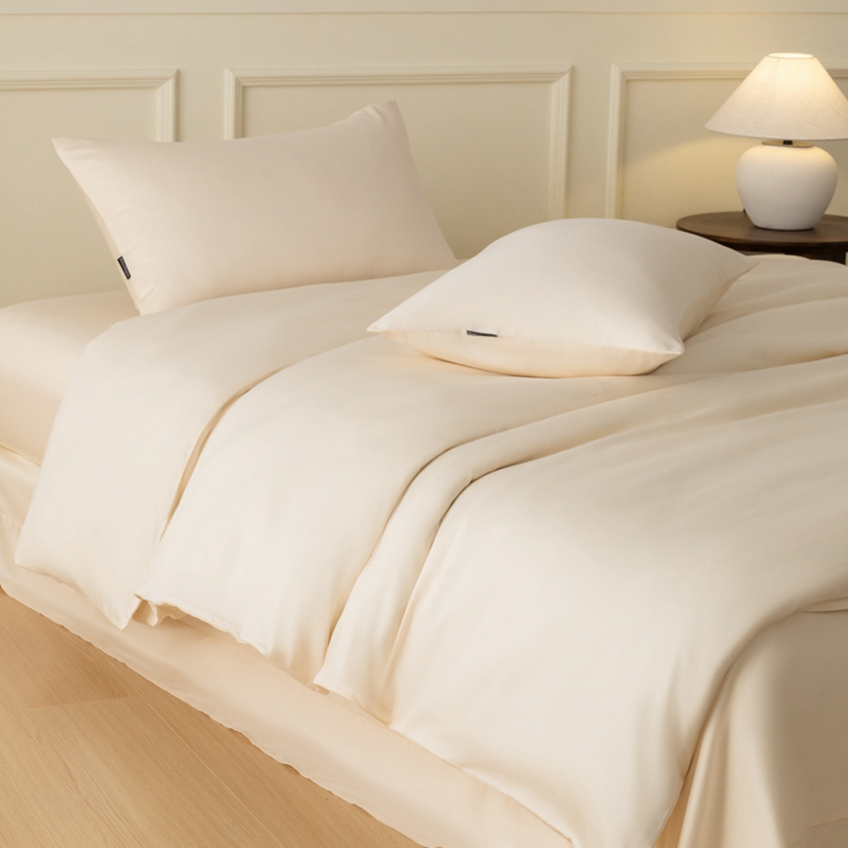 91家纺网 家纺一手货源 找家纺 秀色家纺 2026新款高端100pro新疆长绒棉床上四件套全棉纯棉四季纯色双拼高级感礼品团购四件套-米朵 米朵-奶昔白