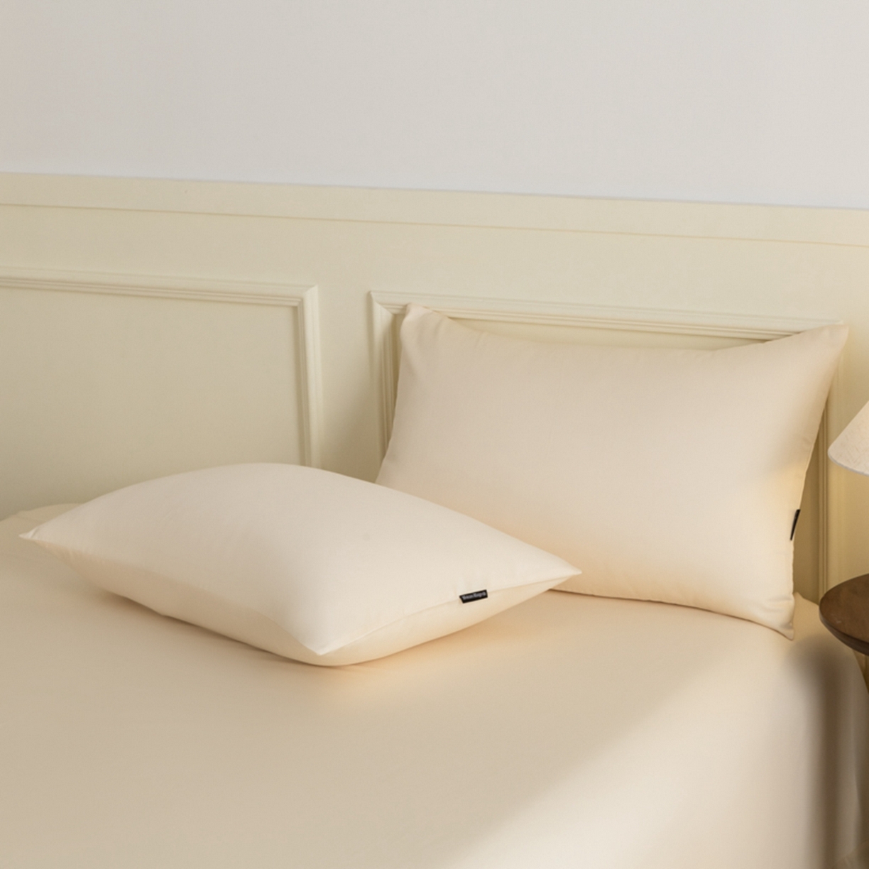 91家纺网 家纺一手货源 找家纺 秀色家纺 2026新款高端100pro新疆长绒棉床上四件套全棉纯棉四季纯色双拼高级感礼品团购四件套-米朵 米朵-奶昔白