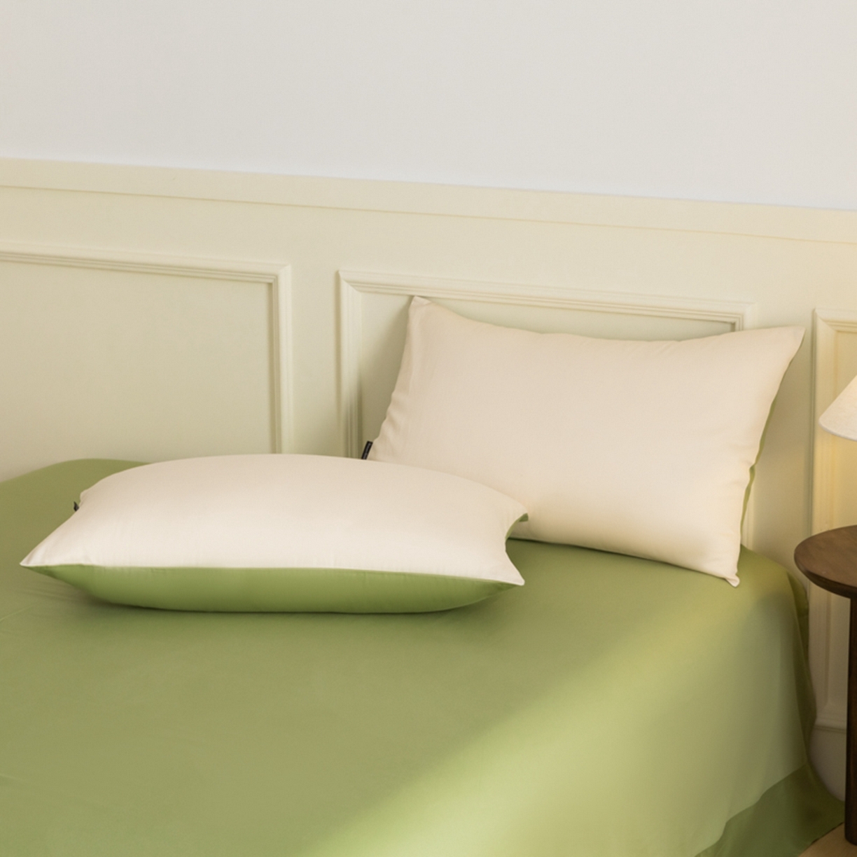 91家纺网 家纺一手货源 找家纺 秀色家纺 2026新款高端100pro新疆长绒棉床上四件套全棉纯棉四季纯色双拼高级感礼品团购四件套-米朵 米朵-奶昔白+山栀茶