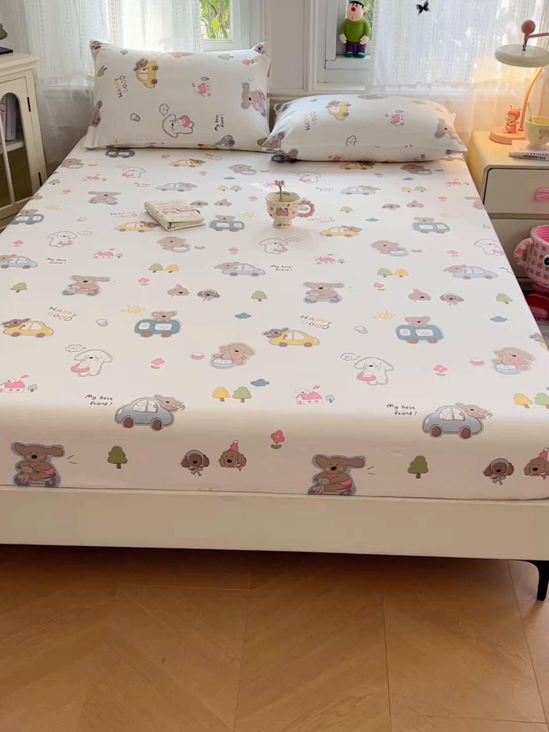 91家纺网 家纺一手货源 找家纺 梦卓家纺 2026新款印花卡通系列亲肤水洗棉床笠 狂欢派对