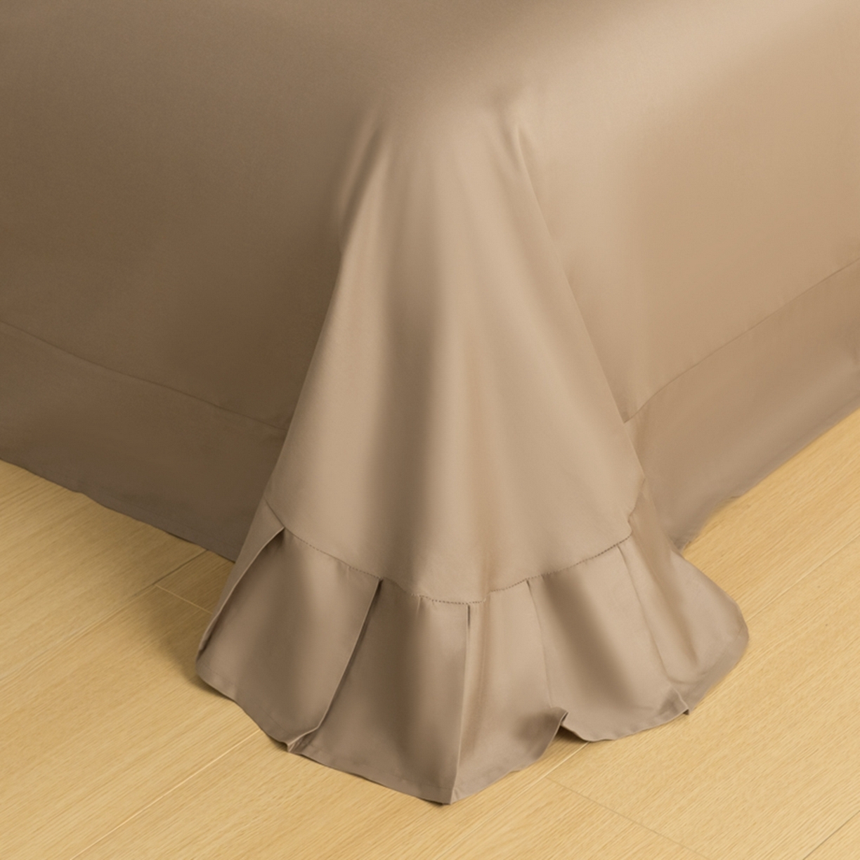 91家纺网 家纺一手货源 找家纺 秀色家纺 2026新款高端100pro新疆长绒棉床上四件套全棉纯棉四季纯色双拼高级感礼品团购四件套-米朵 米朵-奶昔白+亚麻咖