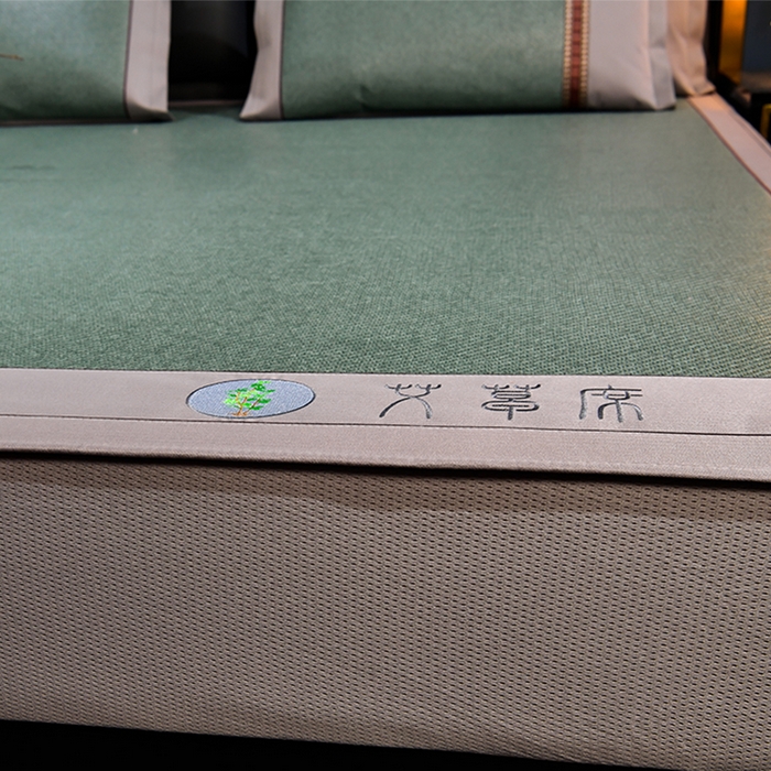 91家纺网 家纺一手货源 找家纺 小牛席业 2026新款加厚款-经典艾草养生席（床笠款） 艾草养生席-床笠款-墨绿