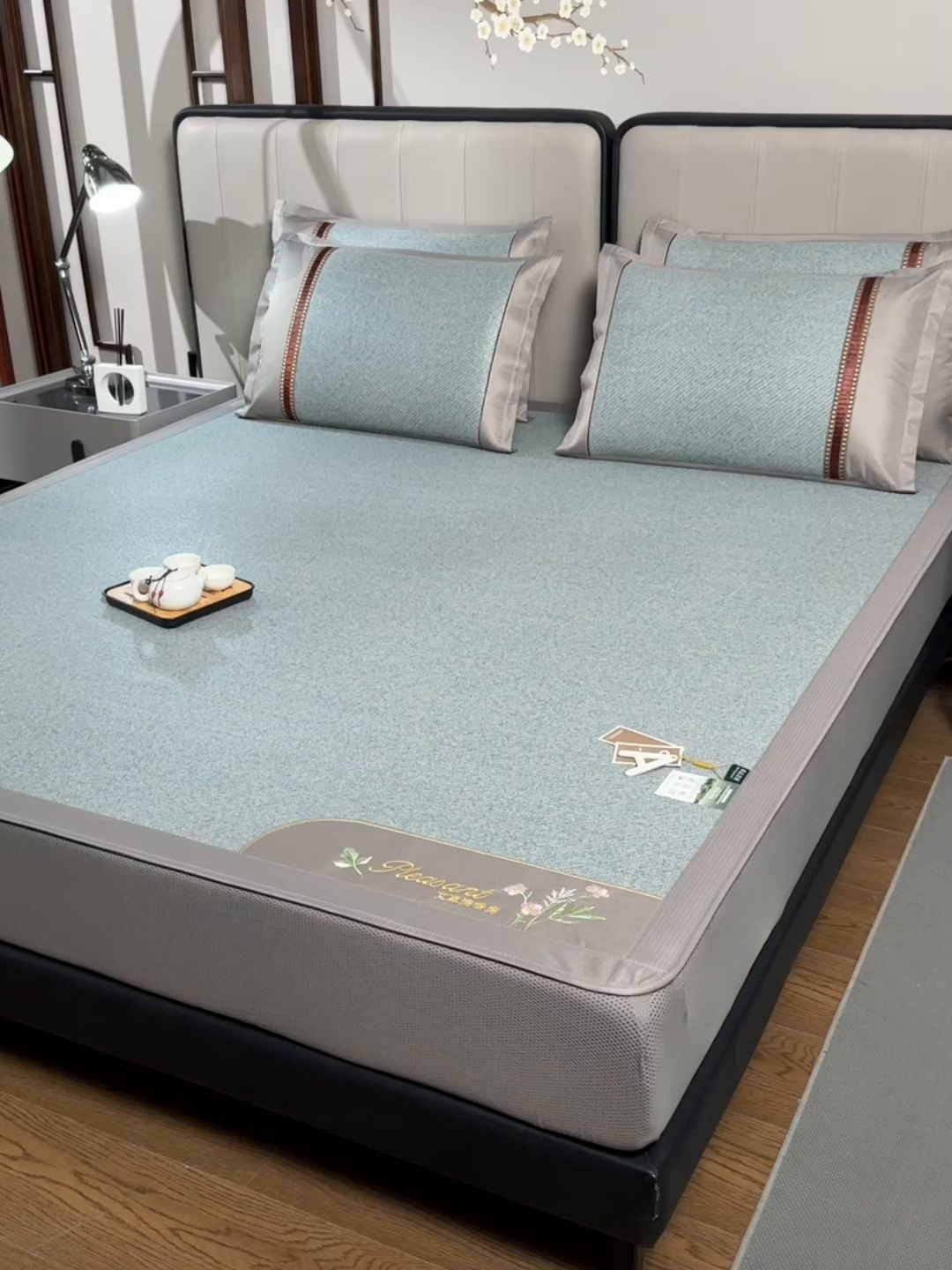 91家纺网 家纺一手货源 找家纺 （总）小牛席业 2026新款加厚款-艾草清新养生席（床笠款）