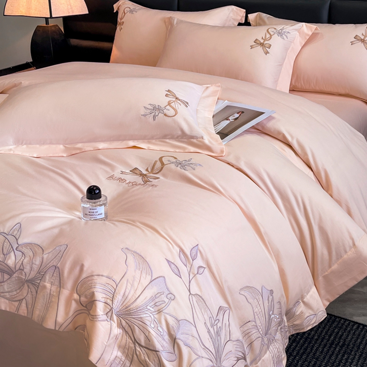 91家纺网 家纺一手货源 找家纺 （总）金牛座家纺 2026新款高精密大花位提花镂空花边床盖四件套-奥黛丽系列