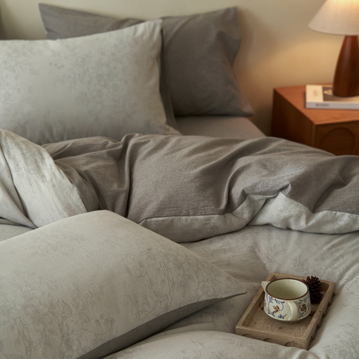 91家纺网 家纺一手货源 找家纺 如一 2026新款色织提花全棉水洗棉四件套第三批 花忆-灰