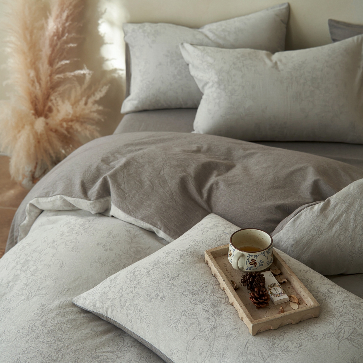 91家纺网 家纺一手货源 找家纺 如一 2026新款色织提花全棉水洗棉四件套第三批 花忆-灰