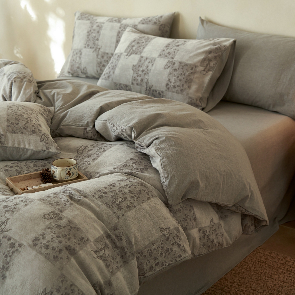 91家纺网 家纺一手货源 找家纺 如一 2026新款色织提花全棉水洗棉四件套第三批 蝶漫-灰