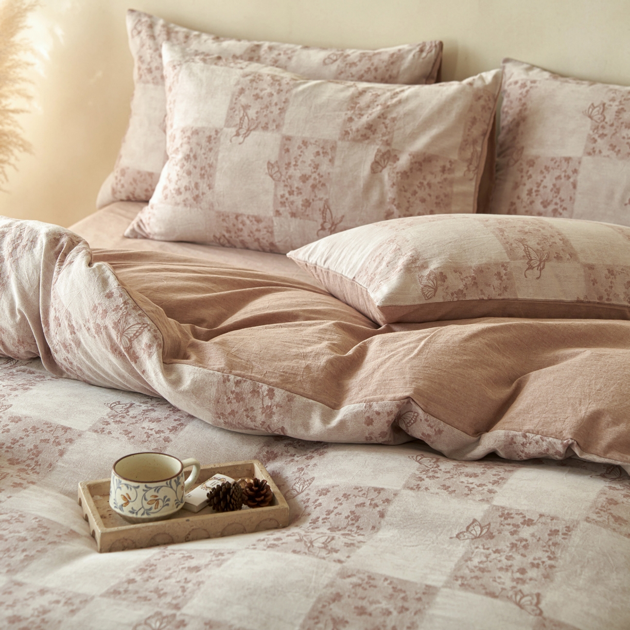 91家纺网 家纺一手货源 找家纺 如一 2026新款色织提花全棉水洗棉四件套第三批 蝶漫-咖