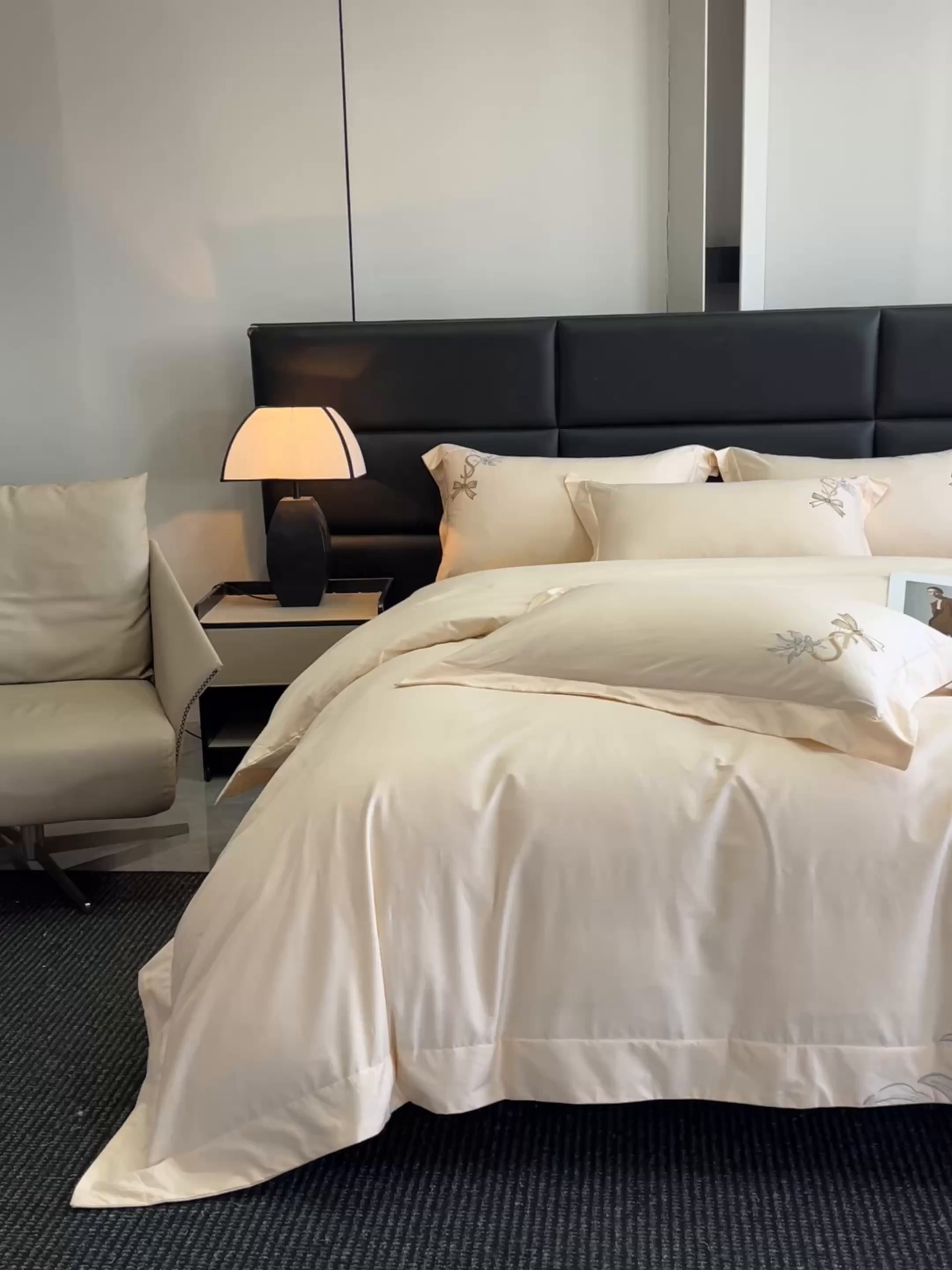 91家纺网 家纺一手货源 找家纺 金牛座家纺 2026新款新疆长绒棉全棉纯棉刺绣四件套-百合系列 百合-淡雅粉