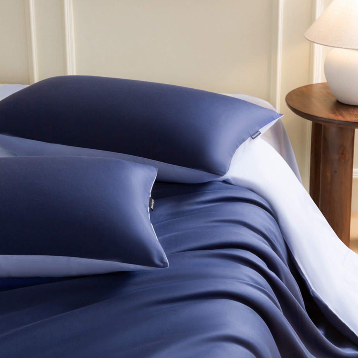 91家纺网 家纺一手货源 找家纺 秀色家纺 2026新款高端100pro新疆长绒棉床上四件套全棉纯棉四季纯色双拼高级感礼品团购四件套-米朵 米朵-深空蓝+远山蓝