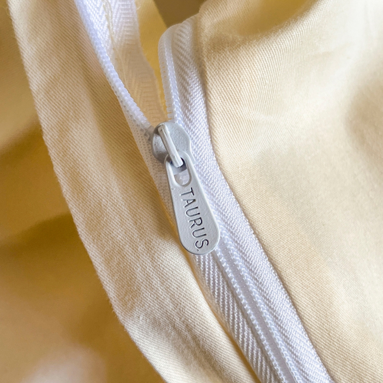 91家纺网 家纺一手货源 找家纺 金牛座家纺 2026新款新疆长绒棉全棉纯棉刺绣四件套-百合系列 百合-奶昔白