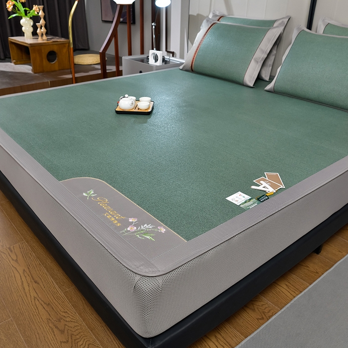 91家纺网 家纺一手货源 找家纺 小牛席业 2026新款加厚款-艾草清新养生席（床笠款） 加厚款-艾草清香养生（床笠款）-墨绿