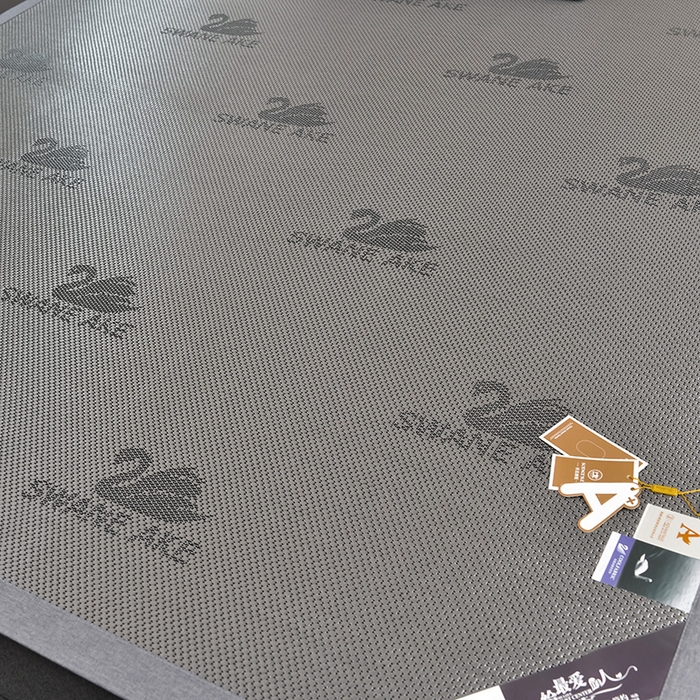 91家纺网 家纺一手货源 找家纺 小牛席业 2026新款加厚天鹅冰藤席系列 加厚款-天鹅冰藤席（黑咖）