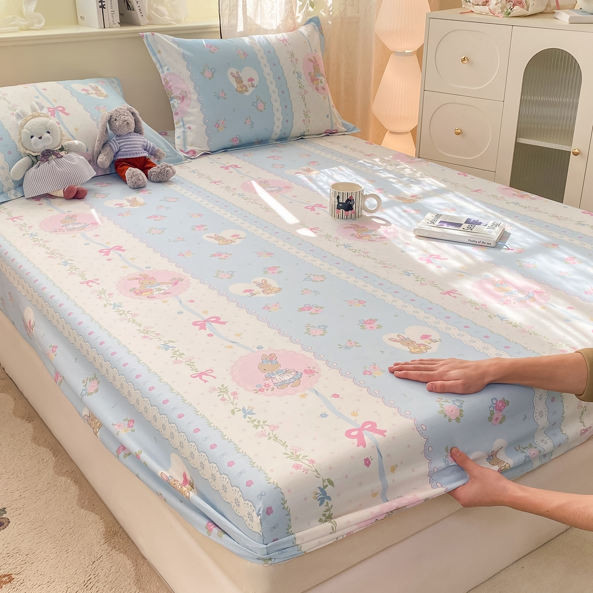 91家纺网 家纺一手货源 找家纺 女子家纺 2026新款全棉纯棉印花小清新系列单床笠单品床笠床笠单件 花丛兔兰
