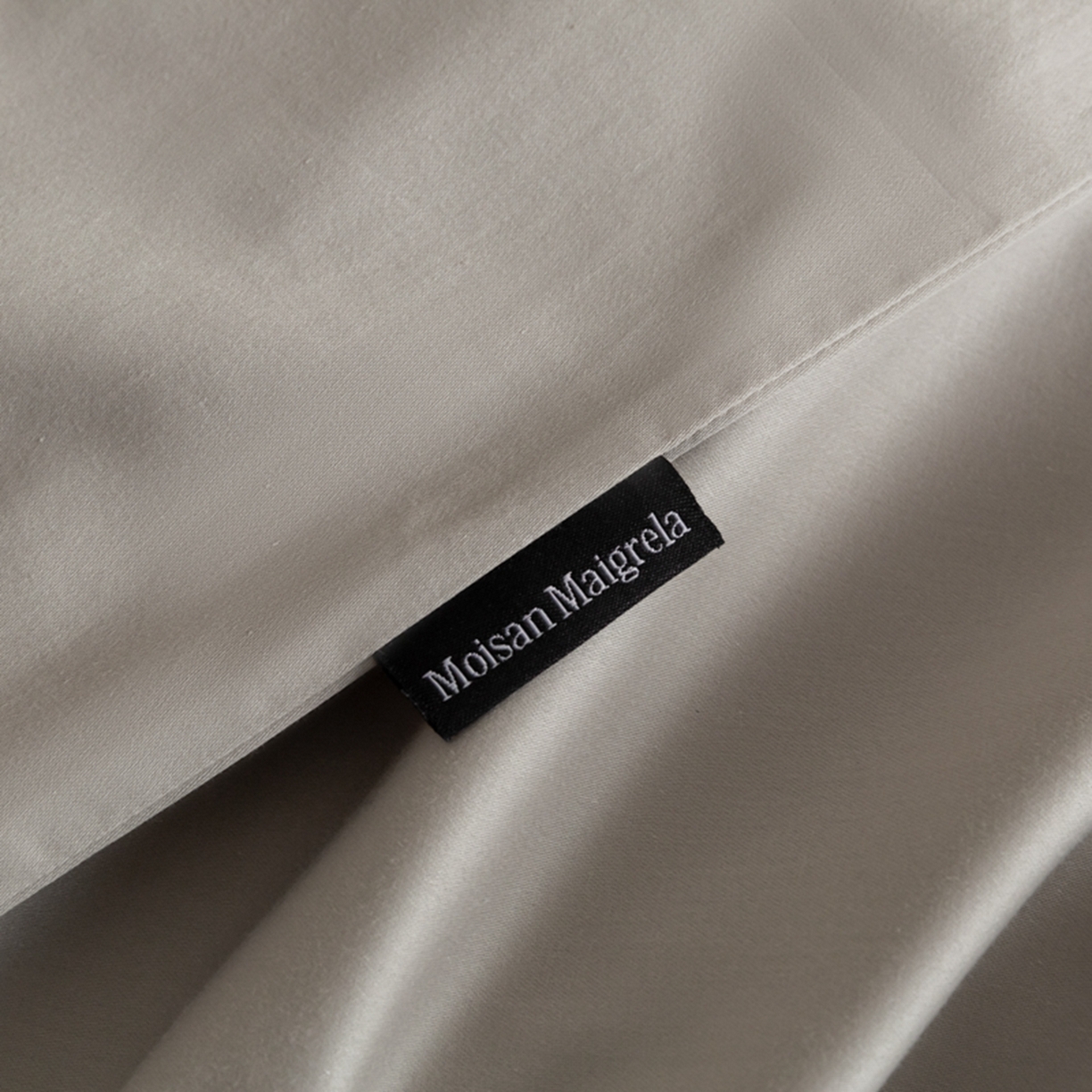 91家纺网 家纺一手货源 找家纺 秀色家纺 2026新款高端100pro新疆长绒棉床上四件套全棉纯棉四季纯色双拼高级感礼品团购四件套-米朵 米朵-烟墨灰