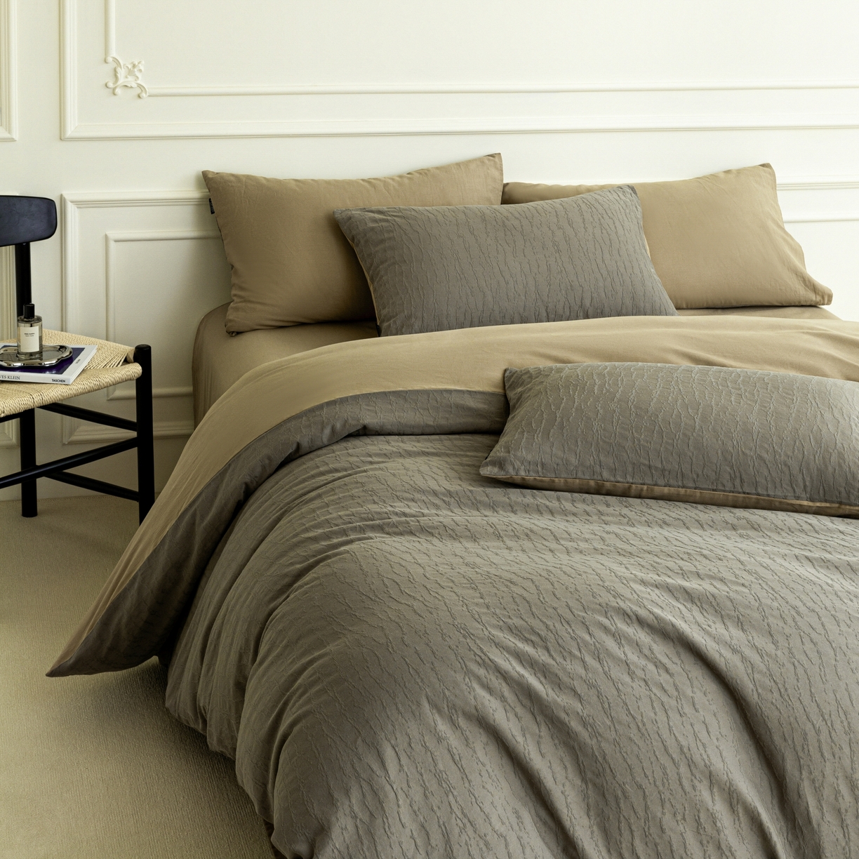 91家纺网 家纺一手货源 找家纺 （总）宜代光年 2026年新款全棉厚织提花四件套系列（第一批花型）极有家花型