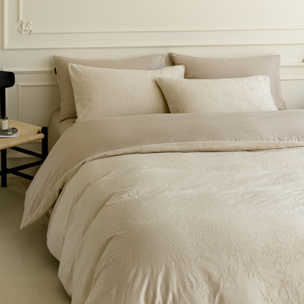 宜代光年 2026年新款全棉厚织提花四件套系列（第一批花型）极有家花型 花影-奶白