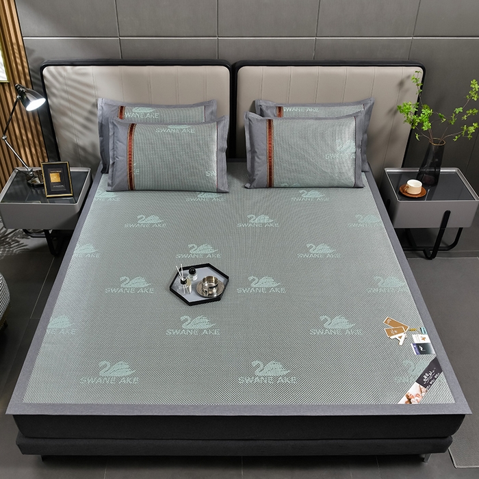 91家纺网 家纺一手货源 找家纺 小牛席业 2026新款加厚天鹅冰藤席系列 加厚款-天鹅冰藤席（绿色）