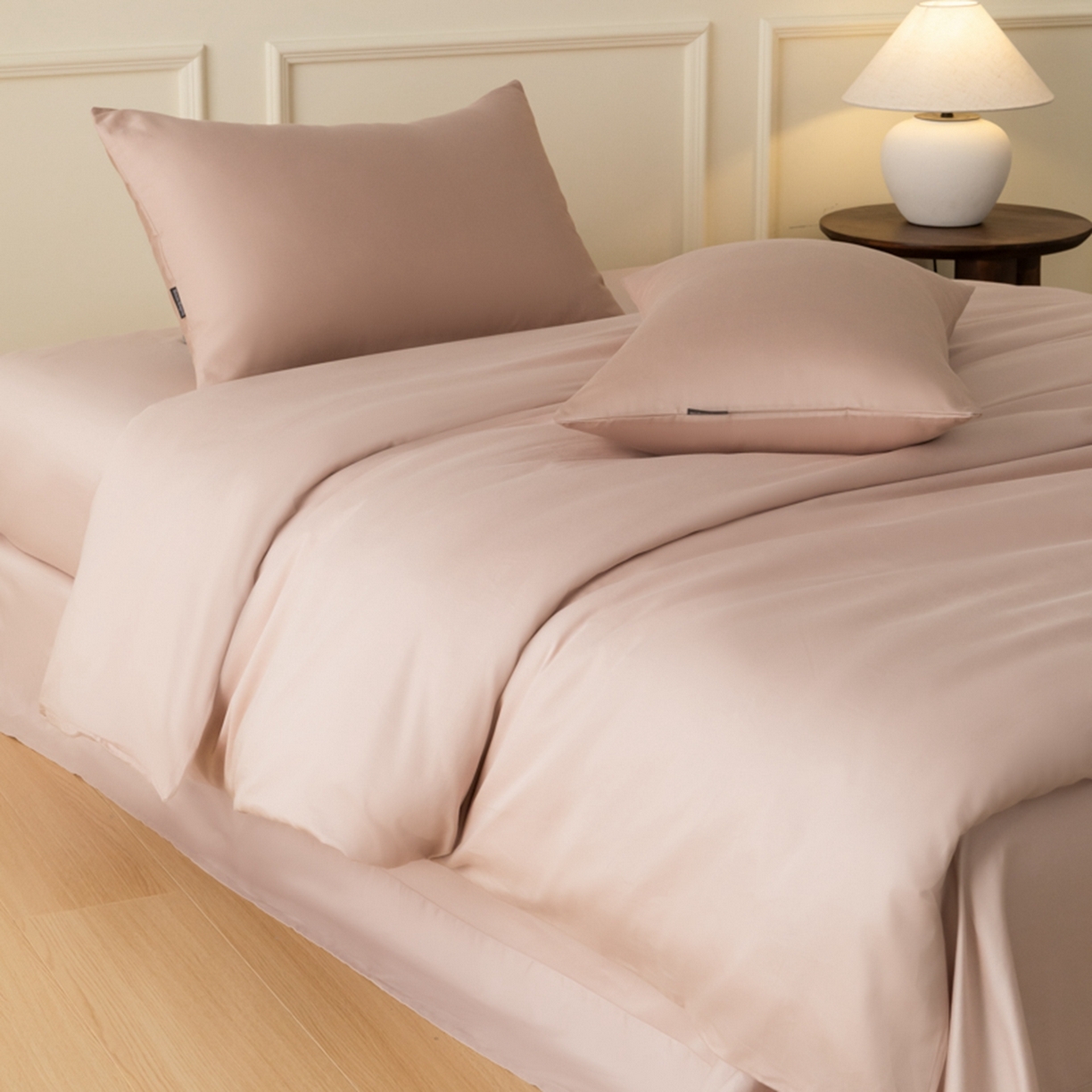 91家纺网 家纺一手货源 找家纺 秀色家纺 2026新款高端100pro新疆长绒棉床上四件套全棉纯棉四季纯色双拼高级感礼品团购四件套-米朵 米朵-茱萸粉