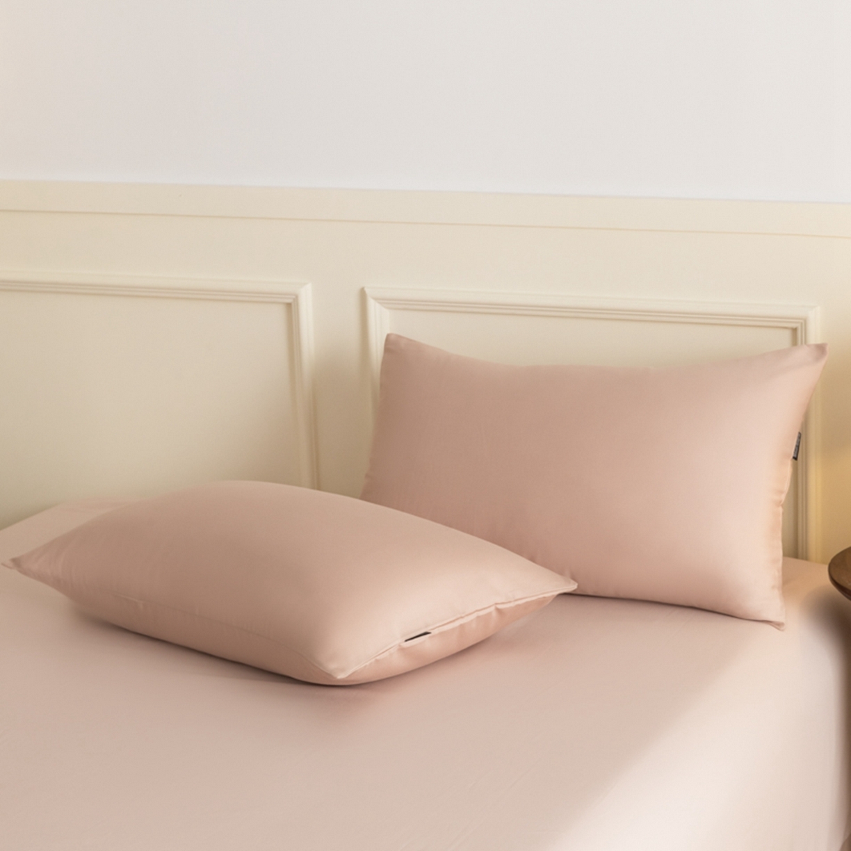 91家纺网 家纺一手货源 找家纺 秀色家纺 2026新款高端100pro新疆长绒棉床上四件套全棉纯棉四季纯色双拼高级感礼品团购四件套-米朵 米朵-茱萸粉