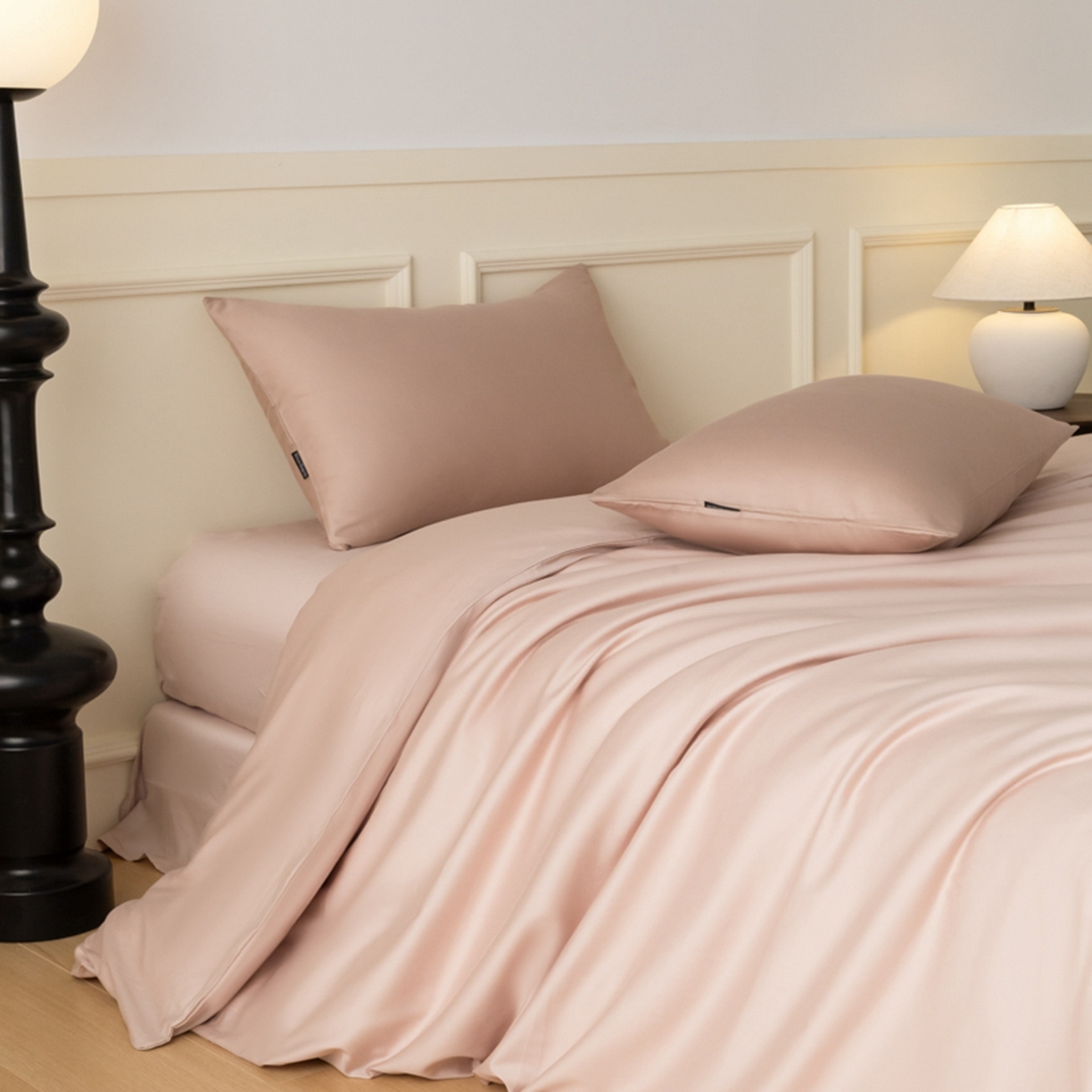 91家纺网 家纺一手货源 找家纺 秀色家纺 2026新款高端100pro新疆长绒棉床上四件套全棉纯棉四季纯色双拼高级感礼品团购四件套-米朵 米朵-茱萸粉